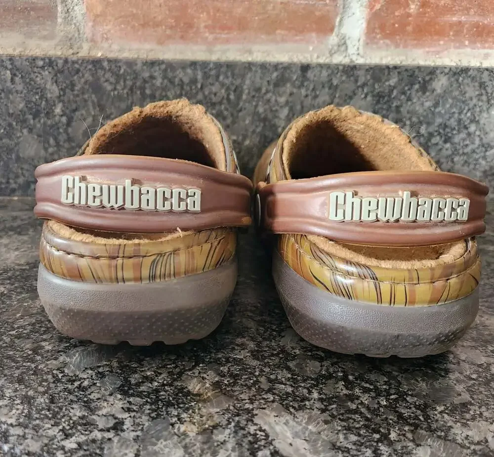Crocs Star Wars Chewbacca Wookiee Fleece Lined Clogs Kids J3 Brown Jibbitz